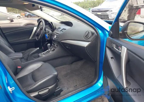 2010 Mazda Mazda3 S Grand Touring из США, поврежденный, VIN JM1BL1S53A1235423